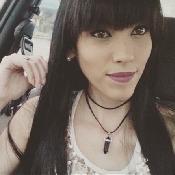 Jewelry - Black Gemstome Choker